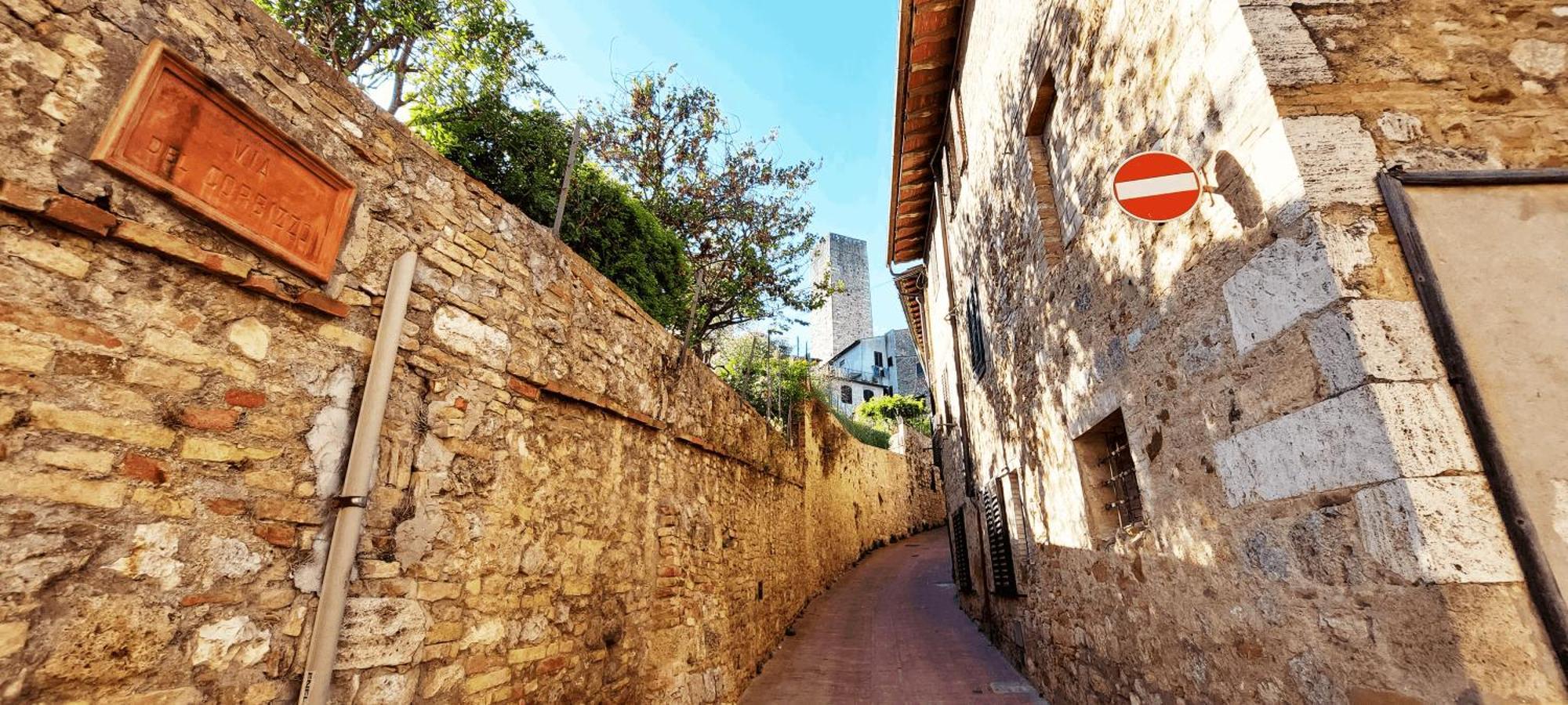 Casa Nel Centro Storico Apartment ซานจีมิญญาโน ภายนอก รูปภาพ